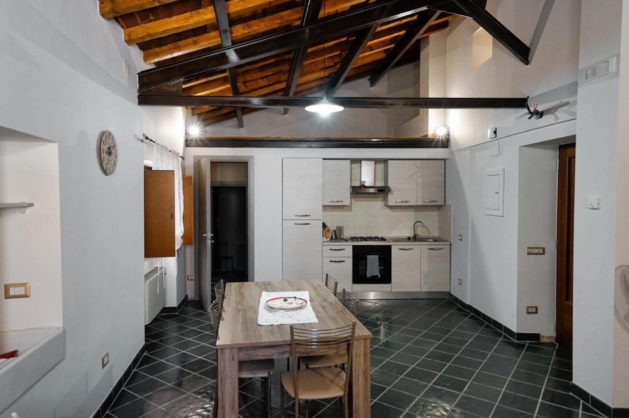 Casa Vacanza Centro Storico Fornelli Villa Exterior photo