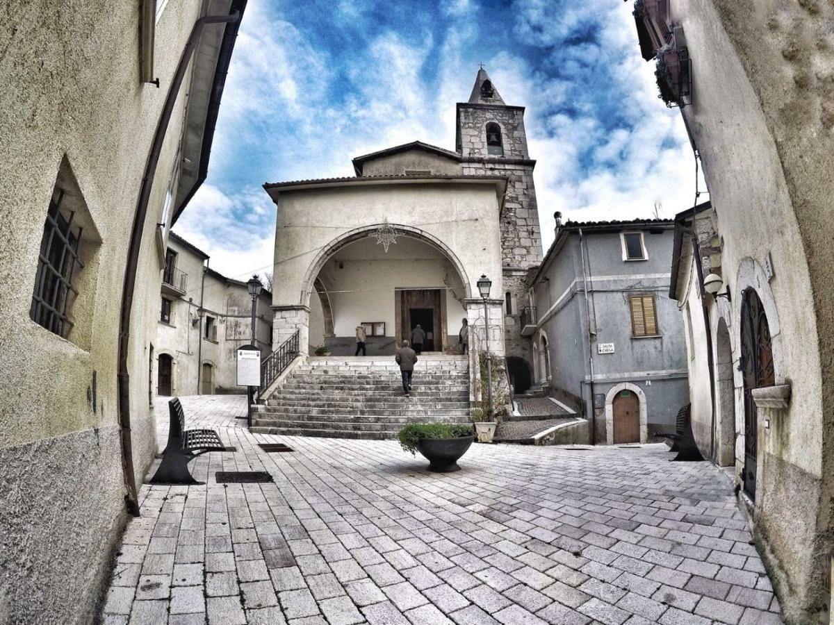 Casa Vacanza Centro Storico Fornelli Villa Exterior photo